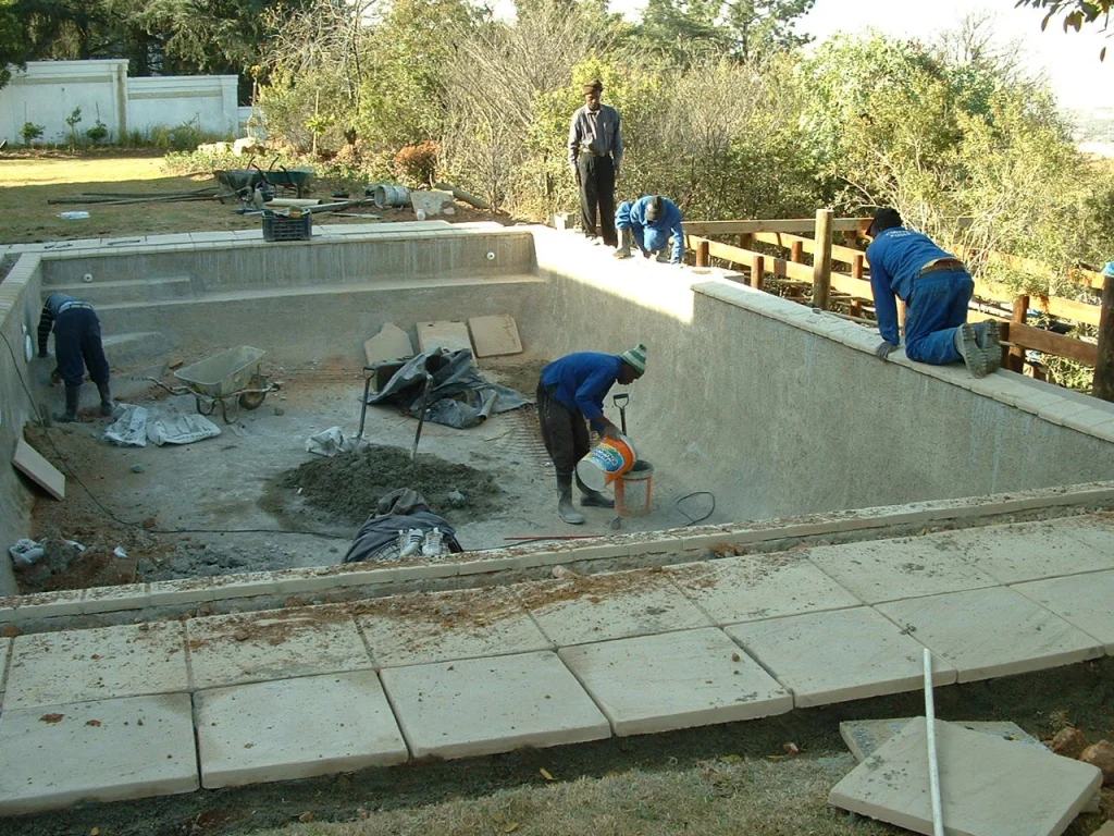 Fire & Ice hotel pool shell, Melrose Arch — during construction